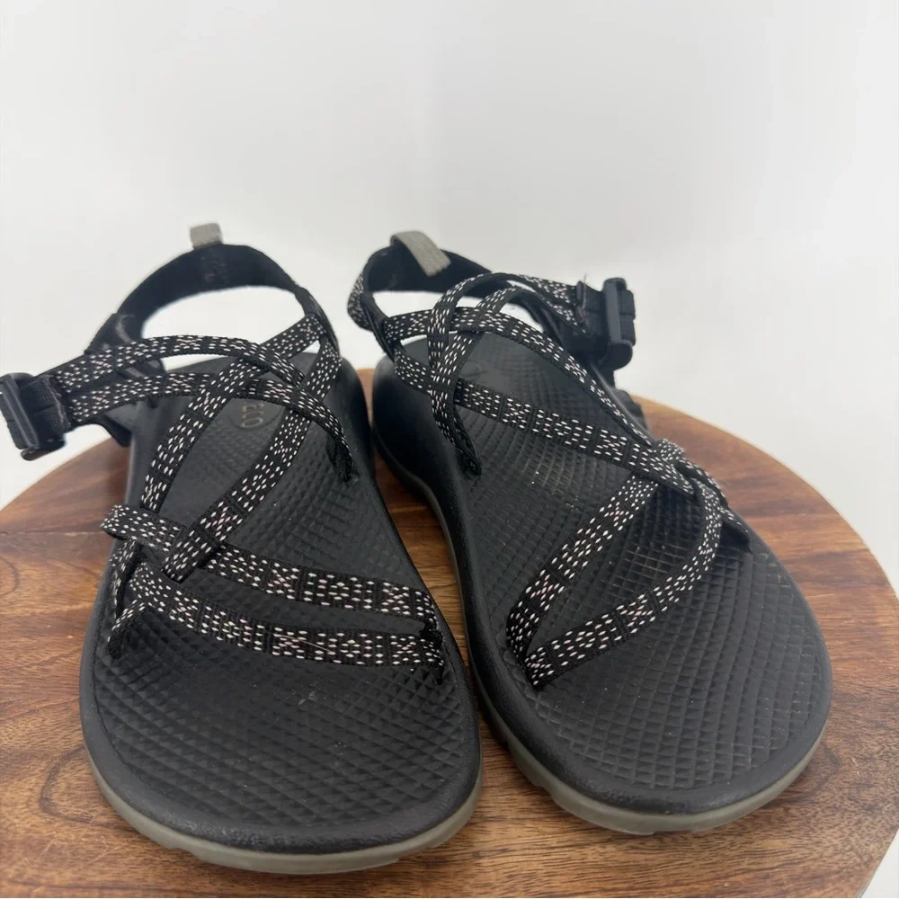Chaco Youth Size 4 Z/1 Classic‎ Sandals Black Adjustable Strappy Hiking Outdoor